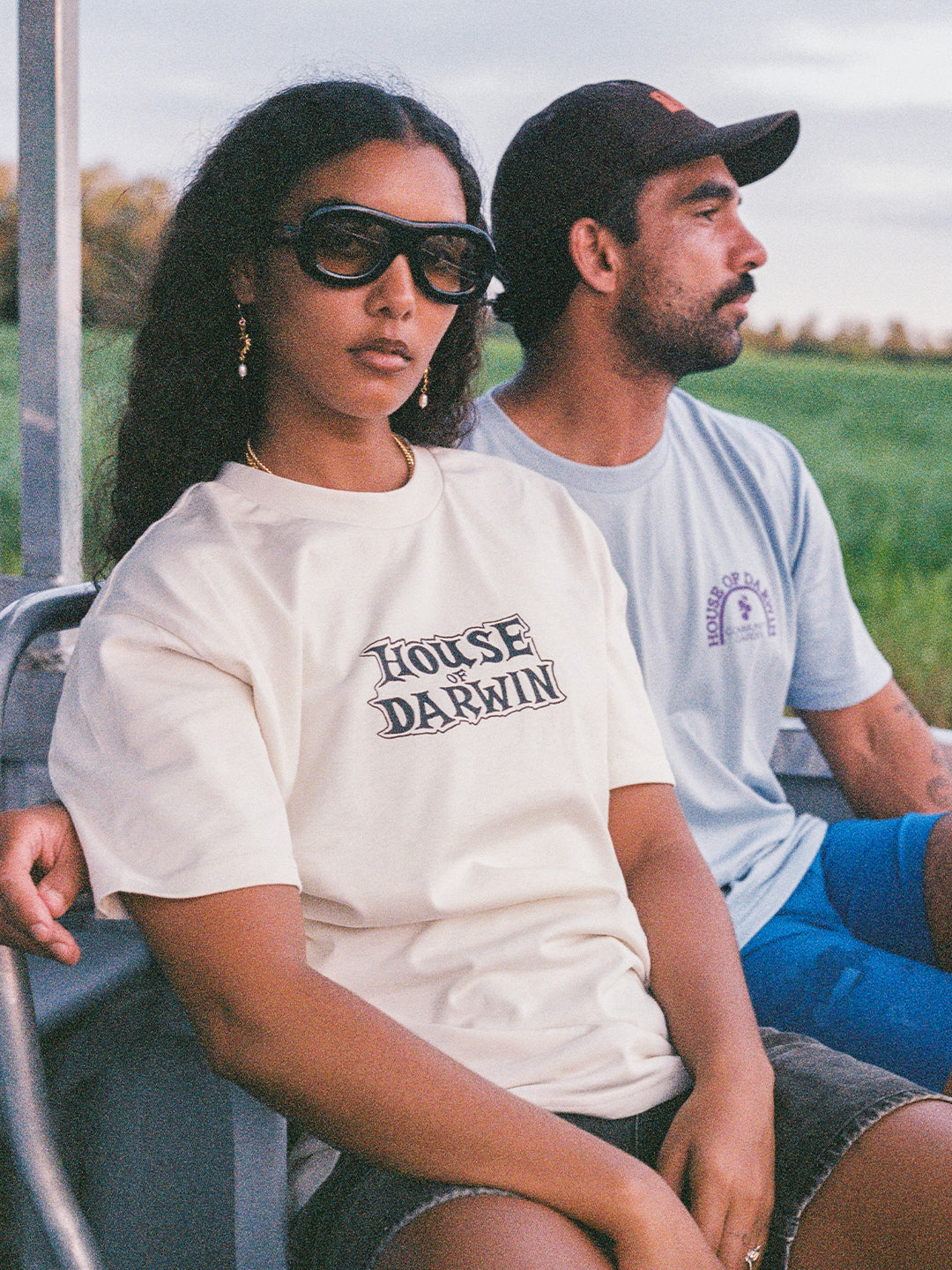 T-shirts ->